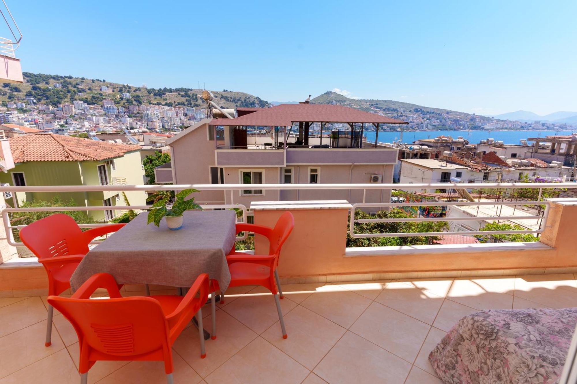 סרנדה Sarah'S Apartments - 5 Min Walk To Beaches & Boulevard - Big Balcony! מראה חיצוני תמונה